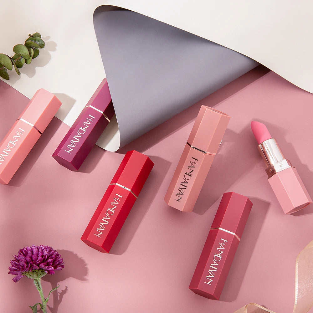 WR 6-Color Matte Lipstick , Non-Fading, Non-Stick Cup Long-Lasting Velvet Finish, Smooth Matte Lip Color Waterproof Smudge-proof